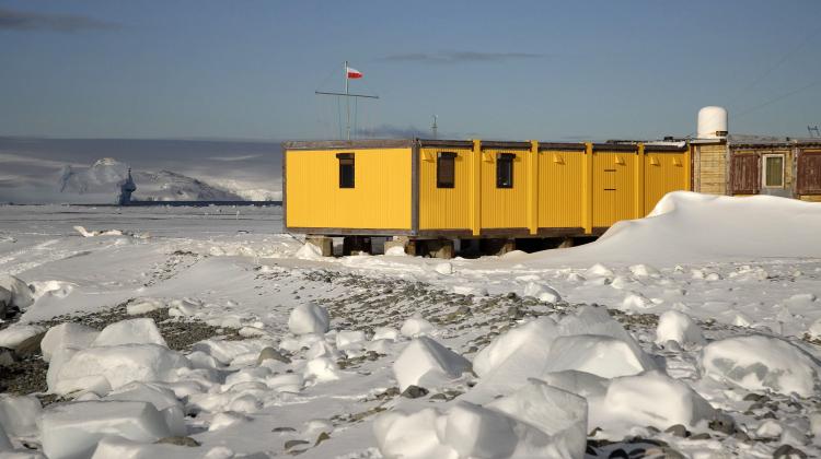 23.03.2010. The Arctowski Polish Antarctic Station. PAP/Tomasz Janecki